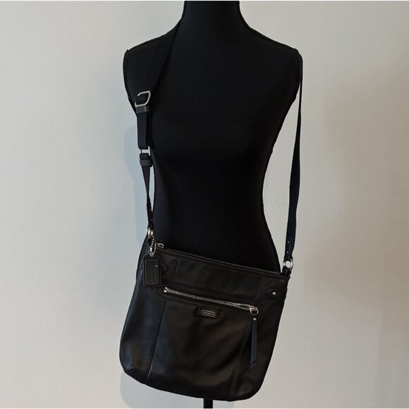 Coach Black Leather Crossbody Bag Adjustable Strap Purse Minimalist Capsule - Picture 1 of 14